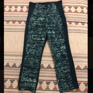 Green Old Navy Athletic Leggings